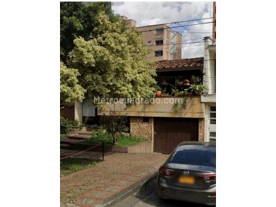 Casa de 4 alcobas en venta en Belen, Medellín, 247 m² · foto 16 de 16