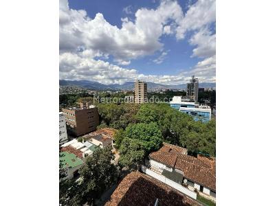 Apartaestudio en venta en La Aguacatala, Medellín, 40 m² · foto 5 de 20