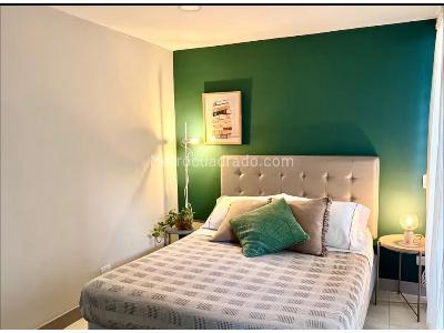 Apartaestudio en venta en La Aguacatala, Medellín, 40 m² · foto 10 de 20