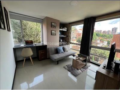 Apartaestudio en venta en Loma De Los Parra, Medellín, 38 m² · foto 1 de 13