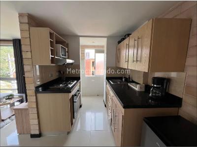 Apartaestudio en venta en Loma De Los Parra, Medellín, 38 m² · foto 6 de 13
