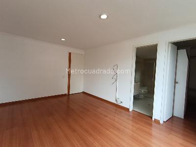 Apartamento de 3 alcobas en arriendo en El Tesoro, Medellín, 172 m² · foto 8 de 20