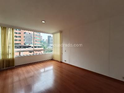 Apartamento de 3 alcobas en arriendo en El Tesoro, Medellín, 172 m² · foto 9 de 20