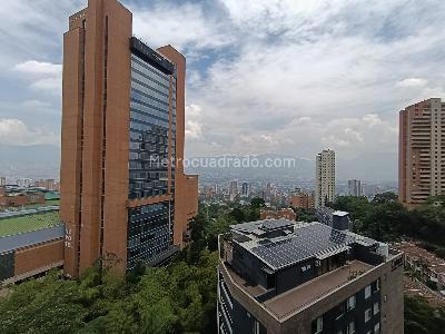Apartamento de 3 alcobas en arriendo en El Tesoro, Medellín, 172 m² · foto 15 de 20