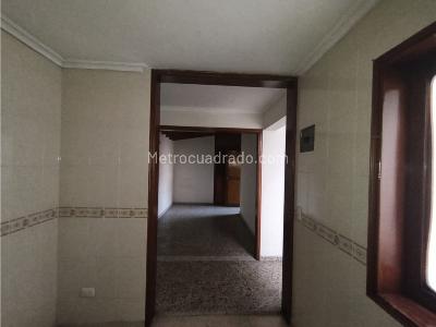 Casa de 3 alcobas en venta en Santa Monica 1, Medellín, 122 m² · foto 5 de 18