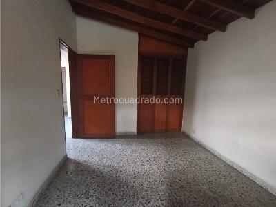 Casa de 3 alcobas en venta en Santa Monica 1, Medellín, 122 m² · foto 8 de 18