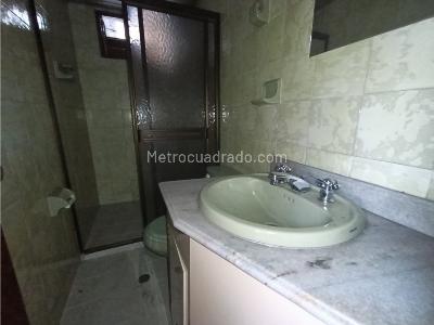 Casa de 3 alcobas en venta en Santa Monica 1, Medellín, 122 m² · foto 13 de 18