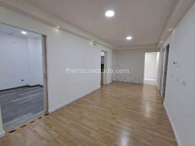 Casa de 5 alcobas en arriendo en Manila, Medellín, 220 m² · foto 10 de 20