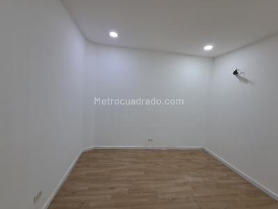 Casa de 5 alcobas en arriendo en Manila, Medellín, 220 m² · foto 11 de 20