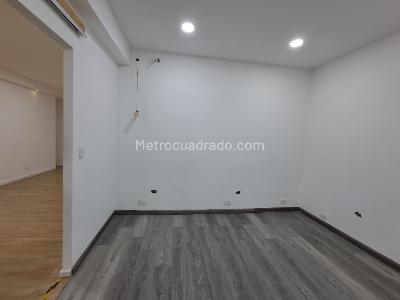 Casa de 5 alcobas en arriendo en Manila, Medellín, 220 m² · foto 12 de 20
