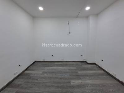 Casa de 5 alcobas en arriendo en Manila, Medellín, 220 m² · foto 13 de 20