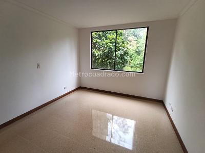 Apartamento de 3 alcobas en arriendo en Las Lomas, Medellín, 145 m² · foto 12 de 20
