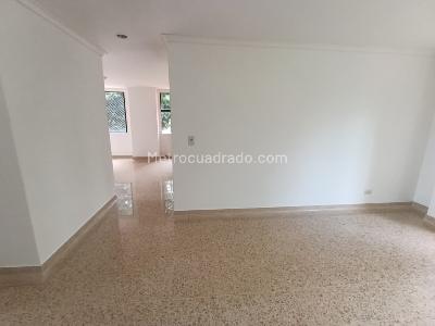 Apartamento de 3 alcobas en arriendo en Las Lomas, Medellín, 145 m² · foto 14 de 20