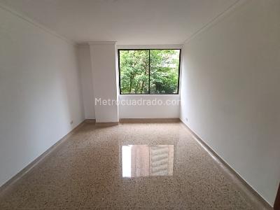 Apartamento de 3 alcobas en arriendo en Las Lomas, Medellín, 145 m² · foto 20 de 20