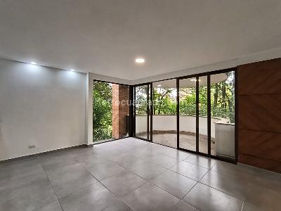 Apartamento de 1 alcoba en arriendo en El Tesoro, Medellín, 90 m² · foto 5 de 13