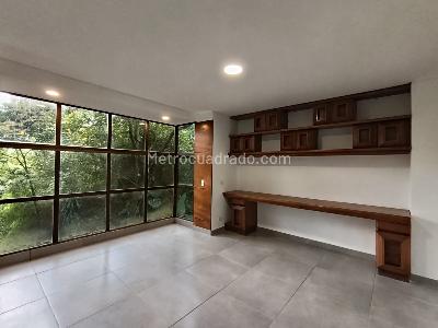 Apartamento de 1 alcoba en arriendo en El Tesoro, Medellín, 90 m² · foto 7 de 13