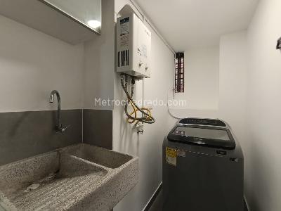 Apartamento de 1 alcoba en arriendo en El Tesoro, Medellín, 90 m² · foto 11 de 13