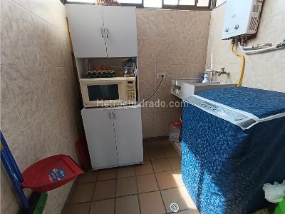 Apartamento de 3 alcobas en venta en Laureles, Medellín, 90 m² · foto 14 de 20