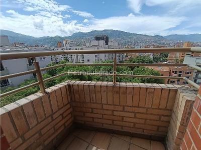 Apartamento de 3 alcobas en venta en Laureles, Medellín, 90 m² · foto 20 de 20