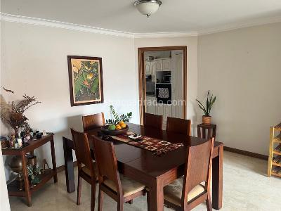 Apartamento de 3 alcobas en venta en Laureles, Medellín, 138 m² · foto 9 de 20