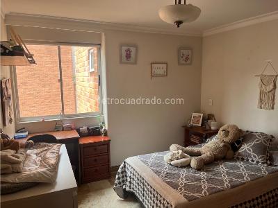 Apartamento de 3 alcobas en venta en Laureles, Medellín, 138 m² · foto 15 de 20
