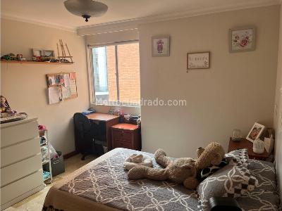 Apartamento de 3 alcobas en venta en Laureles, Medellín, 138 m² · foto 20 de 20