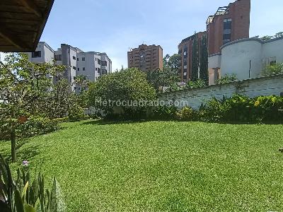 Casa de 5 alcobas en arriendo en El Poblado, Medellín, 1000 m² · foto 20 de 20