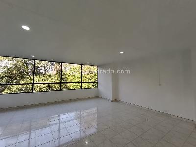Apartamento de 4 alcobas en arriendo en El Campestre La Frontera, Medellín, 135 m² · foto 7 de 20