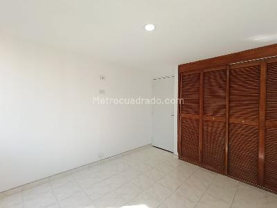 Apartamento de 4 alcobas en arriendo en El Campestre La Frontera, Medellín, 135 m² · foto 10 de 20