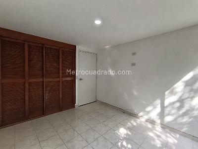 Apartamento de 4 alcobas en arriendo en El Campestre La Frontera, Medellín, 135 m² · foto 12 de 20