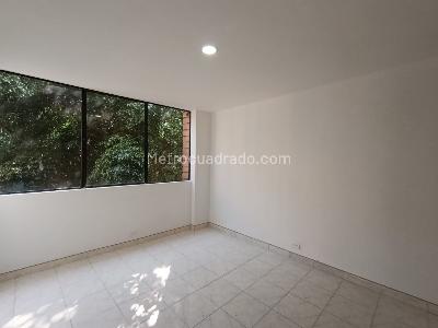 Apartamento de 4 alcobas en arriendo en El Campestre La Frontera, Medellín, 135 m² · foto 13 de 20