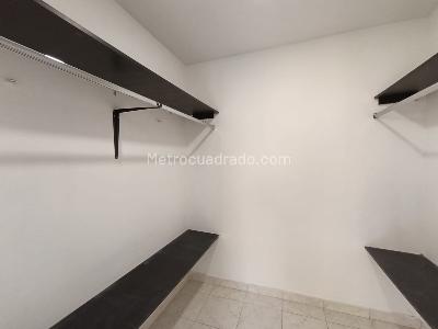 Apartamento de 4 alcobas en arriendo en El Campestre La Frontera, Medellín, 135 m² · foto 17 de 20