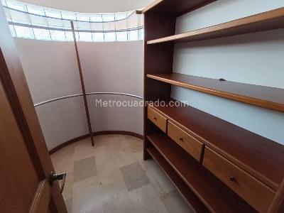 Apartamento de 3 alcobas en arriendo en Laureles Medellin, Medellín, 185 m² · foto 17 de 20