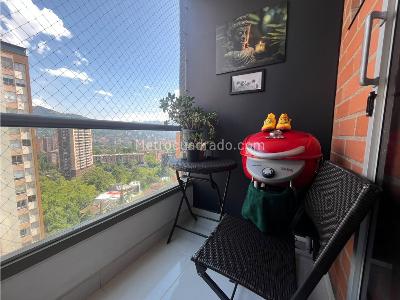 Apartamento en venta en El Esmeraldal, Envigado · foto 4 de 17