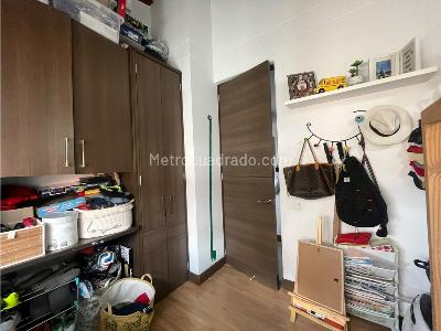 Apartamento en venta en El Esmeraldal, Envigado · foto 7 de 17