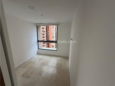 Apartamento de 3 alcobas en venta en Santa Maria De Los Angeles, Medellín, 205 m² · foto 12 de 20