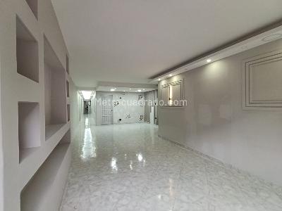 Casa en Arriendo, La Magnolia, Envigado