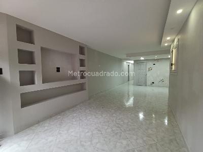 Casa de 5 alcobas en arriendo en La Magnolia, Envigado, 140 m² · foto 18 de 20