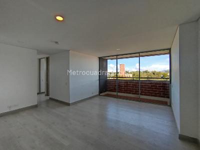 Apartamento de 3 alcobas en arriendo en Los Colegios, Rionegro, 88 m² · foto 2 de 16