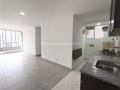 Apartamento de 3 alcobas en venta en Ciudad Del Rio, Medellín, 73 m² · foto 5 de 19