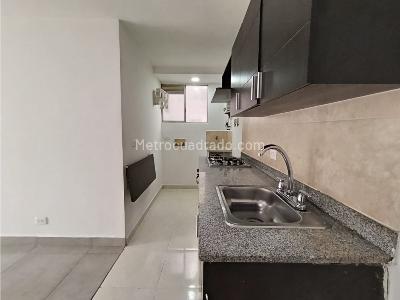 Apartamento de 3 alcobas en venta en Ciudad Del Rio, Medellín, 73 m² · foto 9 de 19