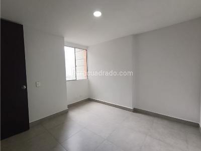 Apartamento de 3 alcobas en venta en Ciudad Del Rio, Medellín, 73 m² · foto 13 de 19