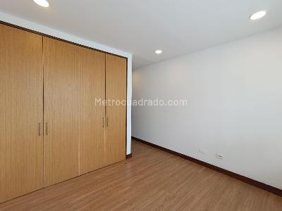 Apartamento de 2 alcobas en arriendo en Los Balsos, Medellín, 110 m² · foto 13 de 18
