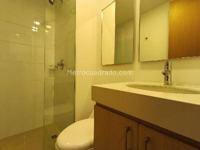 Apartamento de 2 alcobas en arriendo en Los Balsos, Medellín, 110 m² · foto 15 de 18