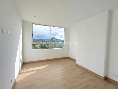 Apartamento de 1 alcoba en arriendo en El Porvenir Rio Negro, Rionegro, 48 m² · foto 7 de 12