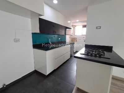 Apartamento de 2 alcobas en arriendo en Los Balsos, Medellín, 85 m² · foto 3 de 20