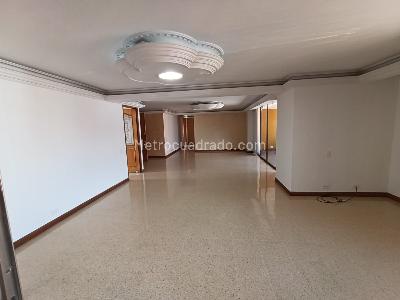 Apartamento en Arriendo, Laureles Medellin, Medellín