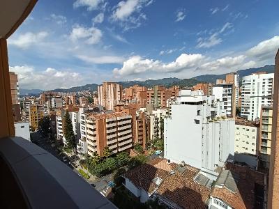 Apartamento de 2 alcobas en arriendo en Laureles Medellin, Medellín, 210 m² · foto 11 de 20