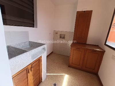 Apartamento de 2 alcobas en arriendo en Laureles Medellin, Medellín, 210 m² · foto 19 de 20