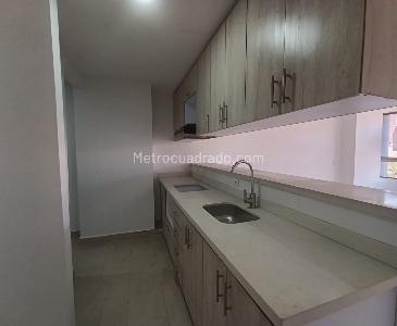Apartamento de 3 alcobas en arriendo en Barrio Mesa Envigado, Envigado, 115 m² · foto 11 de 13